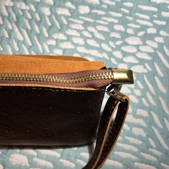 NWT MARLON PURSE MADE IN ITALY BRONZE METALLIC - Picture 4 of 10